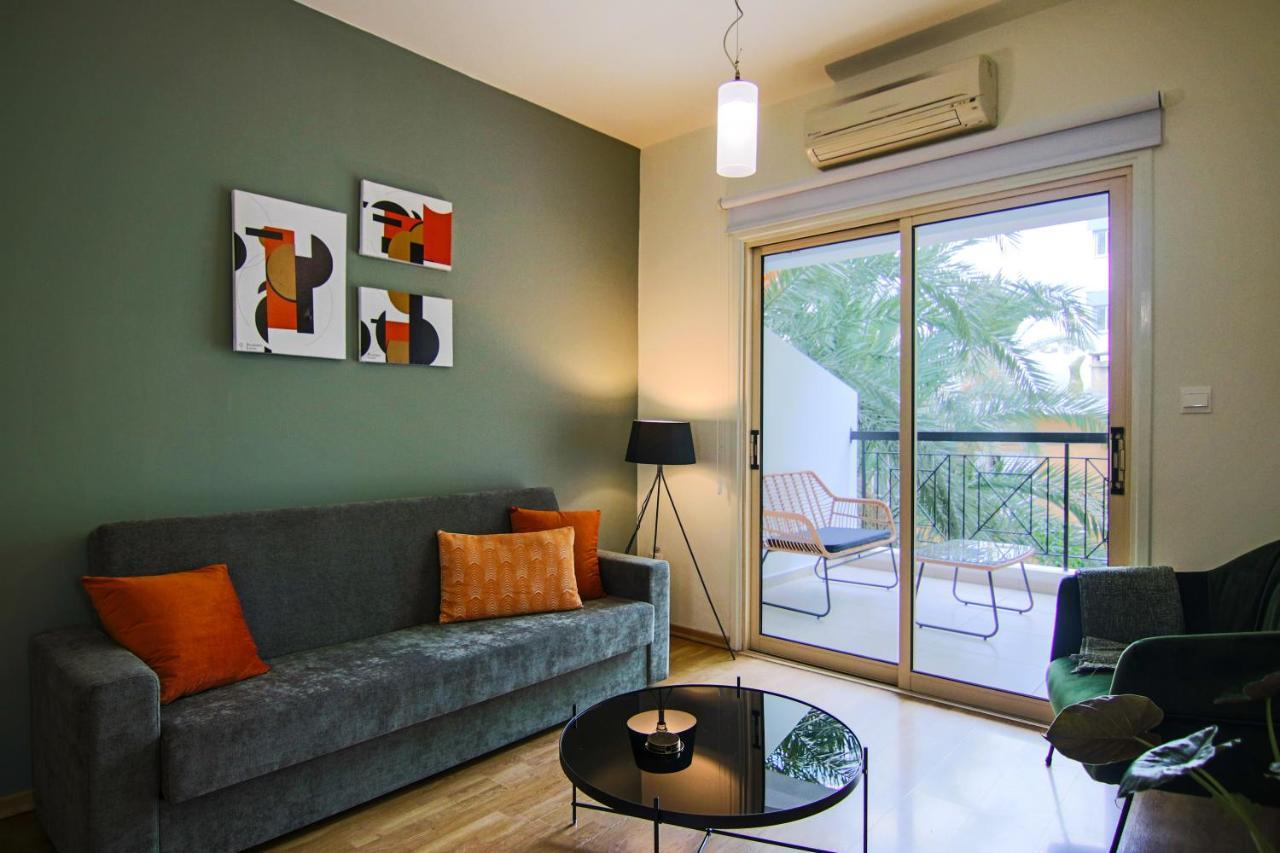 Phaedrus Living City View Luxury Iras Flat 102 Nikosia Exterior foto